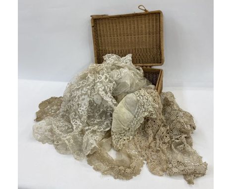 Assorted lace to include a large late 19th century machined, appliqued on net wedding veil, undyed bobbin lace trimmings and 