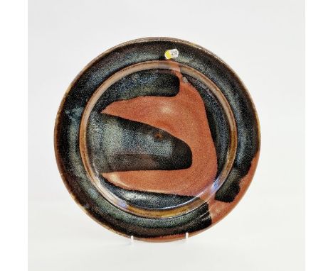 Ray Finch (1914-2012) for Winchcombe Pottery studio pottery dish&nbsp;in black and burnt orange, impressed mark to base, 35cm