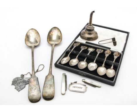 A George III period silver wine funnel, together with two silver and mop pocket fruit knives, a pair of plated basting spoons