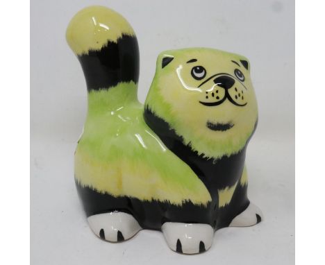 Lorna Bailey cat, Fluffy, minor crazing otherwise no cracks or chips, H: 13 cm. UK P&amp;P Group 1 (£16+VAT for the first lot