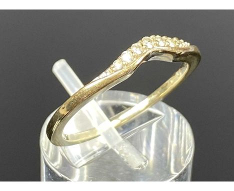 9CT YELLOW & WHITE GOLD DIAMOND SET WISHBONE RING, size P, 2gmsProvenance: private collection Conwy