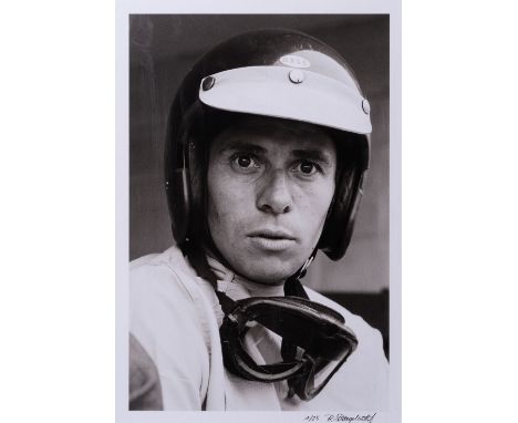 Rainer W. Schlegelmilch (Suhl 1941). Jim Clark. Giclée. 42 x 59 cm. Unter Passepartout und Glas gerahmt. R. u. sign. R. Schle