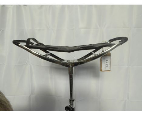 Adjustable seat stick - carries VAT&nbsp;&nbsp;Estimate £20-25