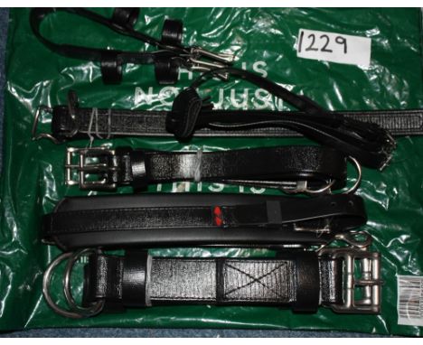 


Bag of misc Zilco items; all new&nbsp;&nbsp;Estimate £25.30


