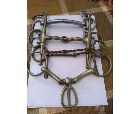 Selection of 4 vintage bits&nbsp;&nbsp;Estimate&nbsp; £10-20