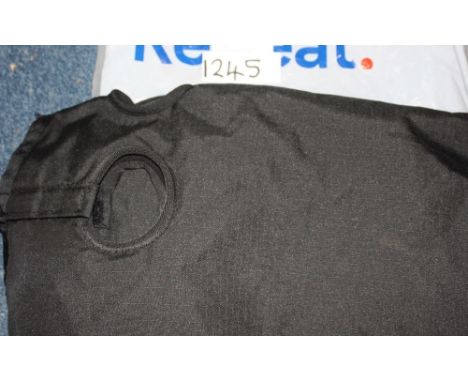 


Waterproof cob size quarter sheet&nbsp;Estimate £15-20


