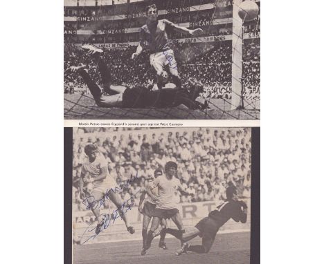 Martin Peters MBE and Sir Geoff Hurst MBE 1966 World Cup Winner signed black and white photo. Good condition. All autographs 