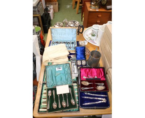 Collection of 19thC Silverplate and Silver Flatware to include Silver Teaspoons 