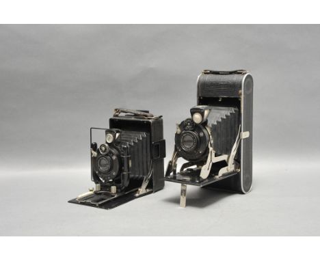 A Nagel Colenda Folding Camera, together with an Ernemann VAG 6x9 camera (2)