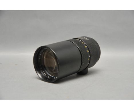 A Leitz Telyt-R f/4 250mm Lens, black