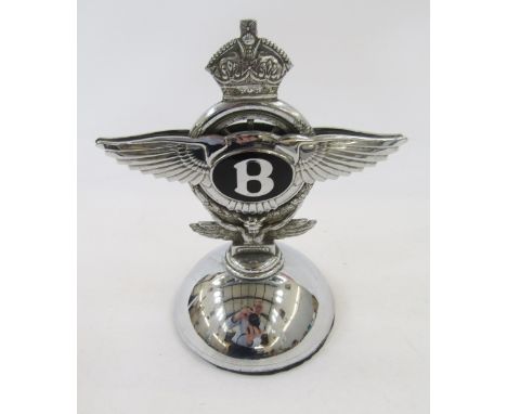 Bentley winged 'B' chrome and enamel car badge, mounted on RAC badge (number MC813965), and inscribed "The Patent Die-Casting