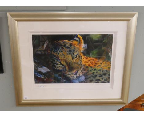 Signed L/E print of leopard by Rolf Harris - Approx image size: 60cm x 40cm 