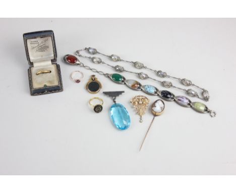 A split pearl pendant; a hardstone swivel seal; a 22ct gold wedding ring; hardstone bracelet; cameo hat pin; four costume ite