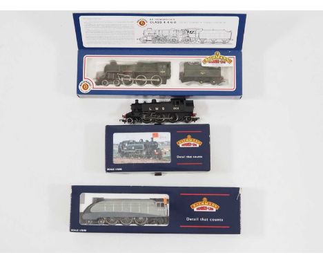 A group of BACHMANN OO gauge steam locomotives comprising a 31-106 class 4MT 'The Green Knight' in BR green, a 31-453A Ivatt 