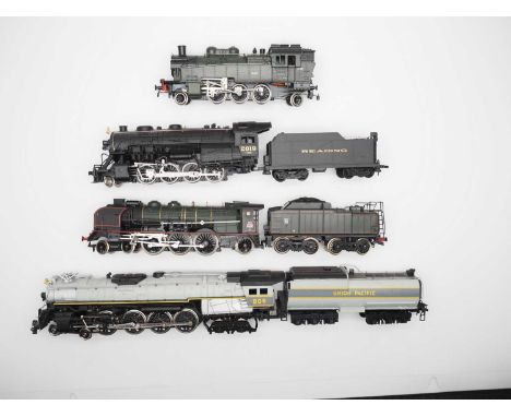 A mixed group of HO gauge French and American outline steam locomotives by BACHMANN, JOUEF and GUTZOLD - G/VG (unboxed) (4)