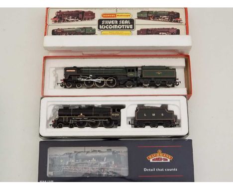 A pair of OO gauge steam locomotives comprising a BACHMANN 31-226 Rebuilt Scot 'The Green Howards' in LMS livery together wit