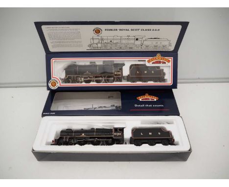 A pair of BACHMANN OO gauge Royal Scot steam locomotives comprising 31-226 6133 'Green Howards' together with 31276 6134 'The