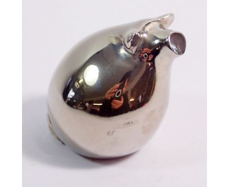 A Dansk pig silver plated paperweight, 5cm tall