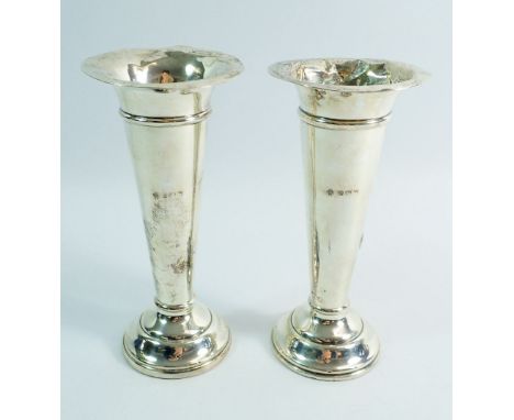 A pair of silver spill vases, 15cm tall, William Hutton &amp; Sons, Birmingham 1916