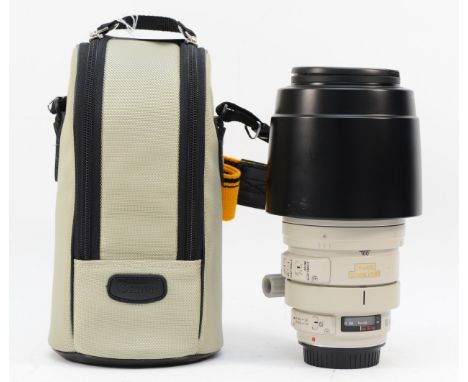 Canon EF 100-400mm Image Stabiliser, Lens Caps and Hood with tripod mount ring and carry case 