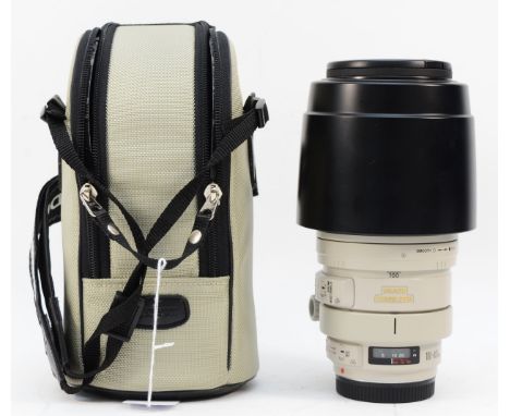 Canon EF 100-400mm Image Stabiliser, Lens Caps and Hood with tripod mount ring and carry case 