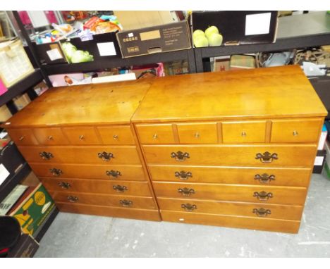 Ethan Allen - two matching good quality vintage Ethan Allen chest of five drawers 78 cm (h) x 76.5 cm (w) x 47 cm (d) (2) - T