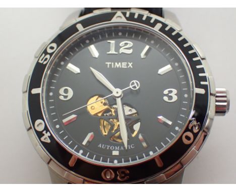 Timex gents automatic watch with keyhole front and skeleton back