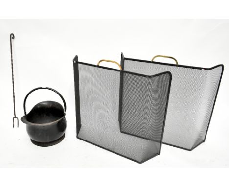 A pair of mesh fire screens, 65.5 x 68cm, a coal bucket and a toasting fork (4).