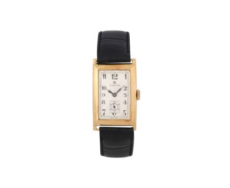 A MEN'S ELECTRION 18K YELLOW GOLD MANUAL WRISTWATCH Art Deco with curved glass Grand Prix.Brand: Electrion Model: Grand Prix 