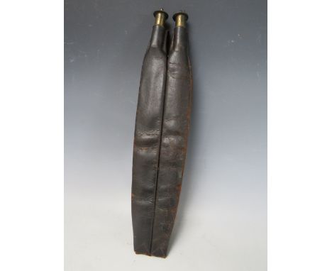 A 19TH CENTURY LEATHER DOUBLE POWDER FLASK WITH STRAP, L 41 cm, W 9 cm