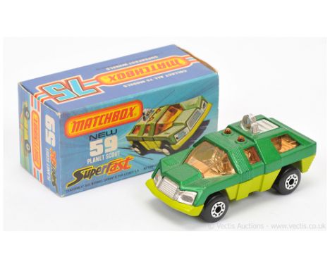 Matchbox Superfast 59c Planet Scout - Metallic Emerald Green Body, RARE LIGHT AMBER WINDOWS, chrome interior, lime green base