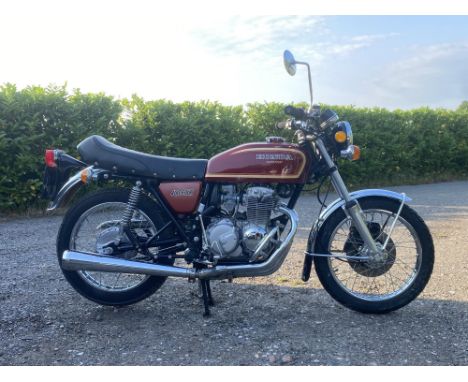 An older restoration  of the well-respected '400 Four' with good documented history, offered at No Reserve.An older restorati