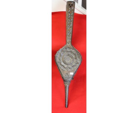 Harry Tonkin of Corran, Cornwall, a carved oak pair of long arm bellows with signature Tudor Rose motif, monogrammed, 90cm