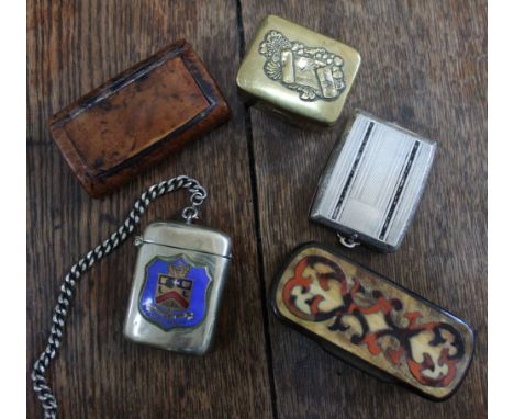 A group of small boxes to include; Papier Mache snuff box with inlaid coloured wood decoration to lid, 9.5cm x 4cm x 3cm, a W