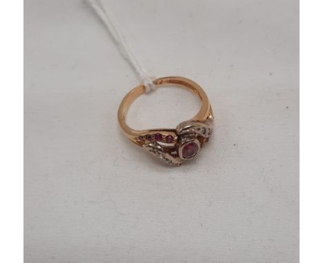 18CT GOLD RUBY &amp; DIAMOND RING - APPROX 4.30 GRAMS