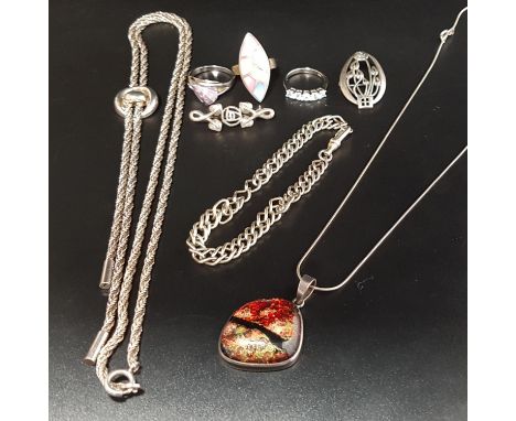 GOOD SELECTION OF SILVER JEWELLERYcomprising a Bolo tie style necklace; crystal, CZ and mother of pearl rings; two Glasgow st