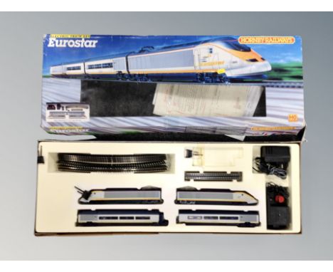 A Hornby railways HO scale Eurostar train set 