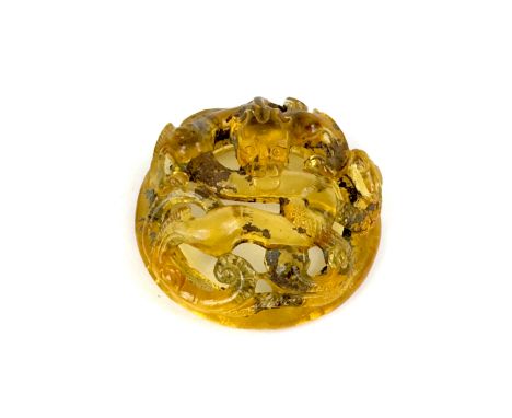 A Chinese yellow Peking glass item, Dia. 5.2cm.