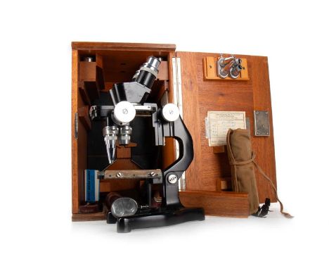 ERNST LEITZ WETZLAR, BINOCULAR MICROSCOPE, CIRCA 1952 no. 450036, in fitted case, with further lenses