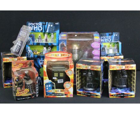 Doctor Who - Quantity of mixed boxed Doctor Who toys including Product Enterprise Classic Radio Command Dalek, Corgi CP96211 