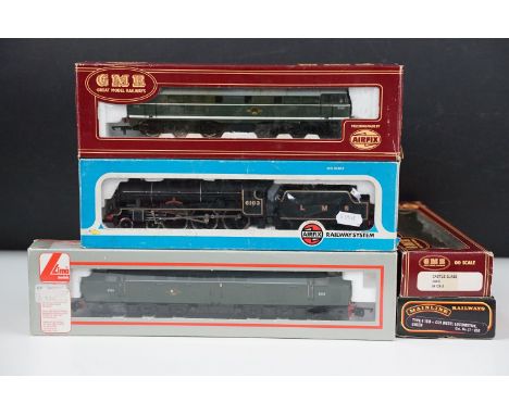 Five boxed OO gauge locomotives to include 3 x Airfix (54124-2 Castle Class GWR, 54101-9 Diesel AIA-AIA BR green &amp; 54120-