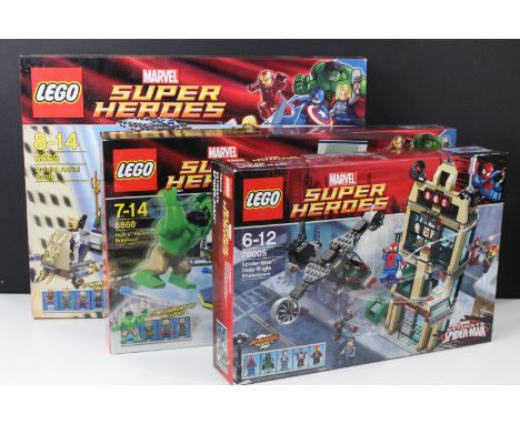 Lego - Three sealed Marvel Super Heroes Lego sets featuring 6869 Quinjet Aerial Battle, 6868 Hulk's Helicarrier Breakout &amp