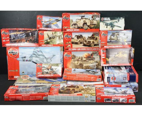 19 Boxed Airfix military plastic model kits to include 1/72 A50097 Avro Vulcan B Mk2 XH558, 1/72 A04056 Westland Sea King HC.