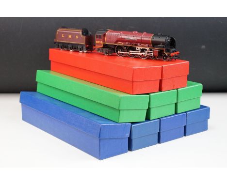 Nine OO gauge locomotives to include Hornby Duchess of Abercorn, Airfix Caerphilly Castle, Triang R357 Diesel D5572, Hornby F