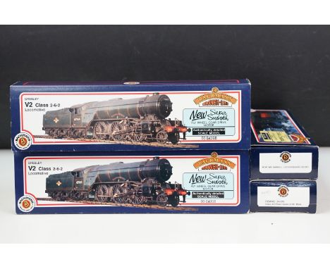 Four boxed Bachmann OO gauge locomotives to include 31-078 Class 46 Peak Diesel D181 Blue, 31-553 V2 60807 BR Black British R