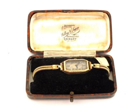 A lady's 9ct Gold wristwatch