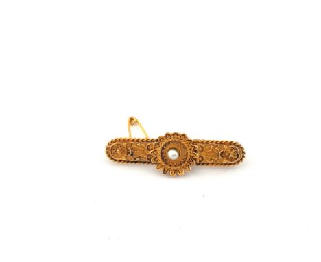 A 15ct Gold Pearl set bar brooch