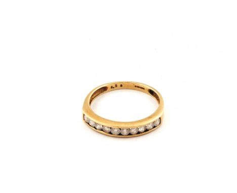 A 9ct Gold 1/2ct Diamond 1/2 eternity ring, size O