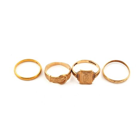 Four various Gold rings