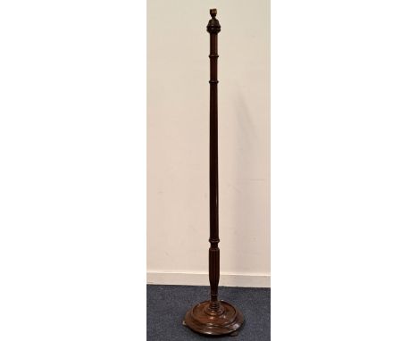 MAHOGANY STANDARD LAMP, with fluted column and turned base on ball feet, 151cm high excluding light fitting 